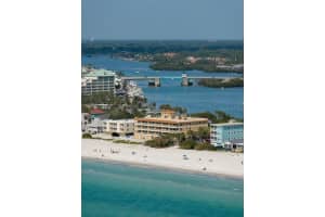 102 GULF BOULEVARD, INDIAN ROCKS BEACH, FL 33785 - MLS#MFRTB8498057