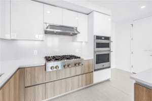 400 CENTRAL AVENUE, ST PETERSBURG, FL 33701 - MLS#MFRTB8498108