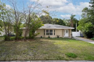 1533 SUFFOLK STREET, ST PETERSBURG, FL 33710 - MLS#MFRTB8498151