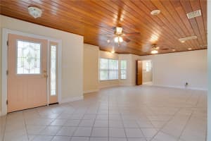 1533 SUFFOLK STREET, ST PETERSBURG, FL 33710 - MLS#MFRTB8498151