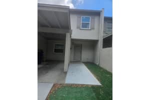 5134 TENNIS COURT CIRCLE, TAMPA, FL 33617 - MLS#MFRTB8498164