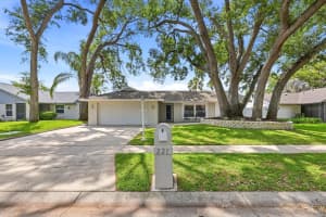 221 ARBOR DRIVE, PALM HARBOR, FL 34683 - MLS#MFRTB8498176