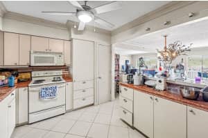 3753 46TH AVENUE, ST PETERSBURG, FL 33711 - MLS#MFRTB8498199