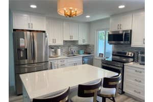 515 1ST AVENUE, BRADENTON, FL 34208 - MLS#MFRTB8498235