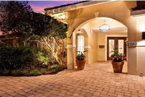 2080 HAWAII AVENUE, ST PETERSBURG, FL 33703 - MLS#MFRTB8498249