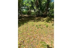 2340 THAMES STREET, JACKSONVILLE, FL 32209 - MLS#MFRTB8498270