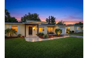 700 66TH AVENUE, ST PETERSBURG, FL 33705 - MLS#MFRTB8498281