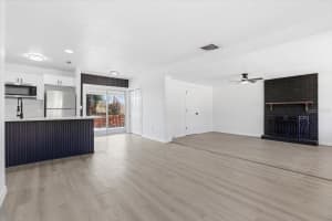 113 EASTWAY DR, LAKELAND, FL 33803 - MLS#MFRTB8498335