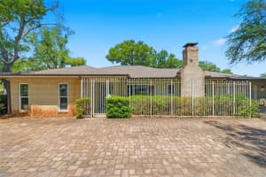 1451 MONTICELLO BOULEVARD, ST PETERSBURG, FL 33703 - MLS#MFRTB8498376