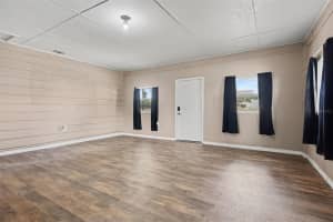 355 OAK AVENUE, FROSTPROOF, FL 33843 - MLS#MFRTB8498386