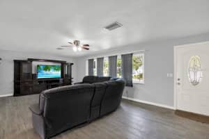 1815 CHATEAU DRIVE, CLEARWATER, FL 33756 - MLS#MFRTB8498397