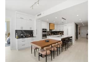 301 1ST STREET, ST PETERSBURG, FL 33701 - MLS#MFRTB8498413