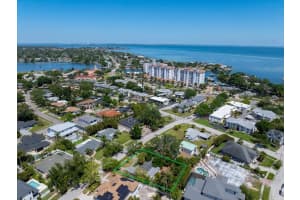 459 BAYVIEW DRIVE, ST PETERSBURG, FL 33704 - MLS#MFRTB8498427