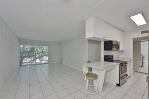 3325 BAYSHORE BOULEVARD, TAMPA, FL 33629 - MLS#MFRTB8498468