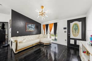 10119 CHIMNEY HILL COURT, TAMPA, FL 33615 - MLS#MFRTB8498491