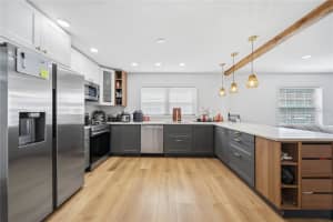 9505 TAKOMAH TRAIL, TAMPA, FL 33617 - MLS#MFRTB8498516