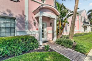 4754 COBIA DRIVE, ST PETERSBURG, FL 33705 - MLS#MFRTB8498525