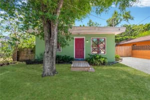 1315 E Osborne Ave, TAMPA