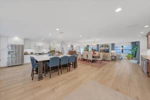 6870 13TH AVENUE, ST PETERSBURG, FL 33710 - MLS#MFRTB8498569