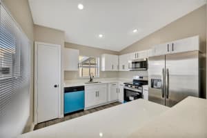 9022 SHELDON CHASE DRIVE, TAMPA, FL 33635 - MLS#MFRTB8498574