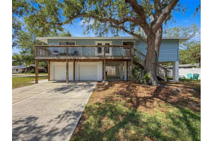 1899 Shore Acres Blvd Ne, ST PETERSBURG