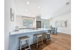 1899 SHORE ACRES BOULEVARD, ST PETERSBURG, FL 33703 - MLS#MFRTB8498581