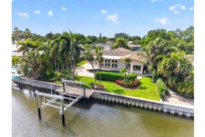1233 EDEN ISLE DRIVE, ST PETERSBURG, FL 33704 - MLS#MFRTB8498595