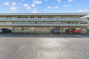 4885 1ST STREET, ST PETERSBURG, FL 33703 - MLS#MFRTB8498599