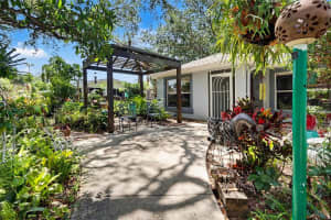 3918 LUVERNE STREET, FORT MYERS, FL 33901 - MLS#MFRTB8498613