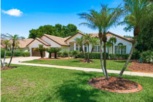 3343 CRESCENT OAKS BOULEVARD, TARPON SPRINGS, FL 34688 - MLS#MFRTB8498693