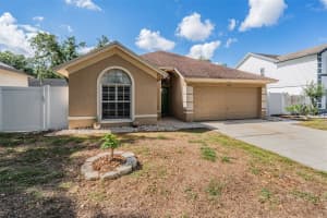 2315 LYNCREST COURT, VALRICO, FL 33596 - MLS#MFRTB8498711