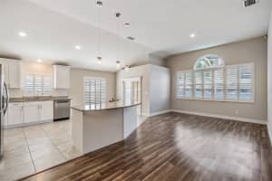 2315 LYNCREST COURT, VALRICO, FL 33596 - MLS#MFRTB8498711