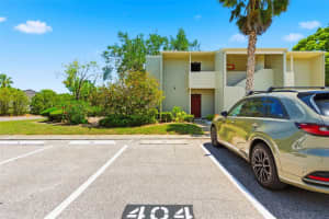 404 WINDRUSH BAY DRIVE, TARPON SPRINGS, FL 34689 - MLS#MFRTB8498757