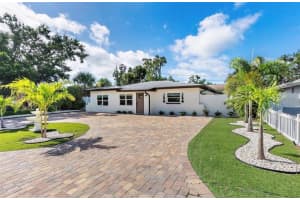 6750 FLAMINGO WAY, ST PETERSBURG, FL 33707 - MLS#MFRTB8498794