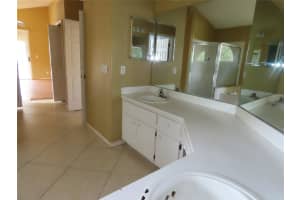 8902 BRELAND DRIVE, TAMPA, FL 33626 - MLS#MFRTB8498802