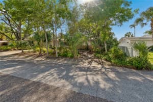4703 RENELLIE DRIVE, TAMPA, FL 33611 - MLS#MFRTB8498821