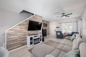 9004 GRAND BAYOU COURT, TAMPA, FL 33635 - MLS#MFRTB8498829