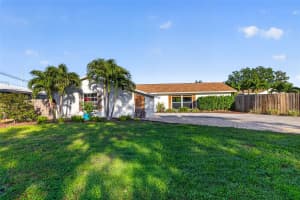 4200 BEACH DRIVE, ST PETERSBURG, FL 33705 - MLS#MFRTB8498862