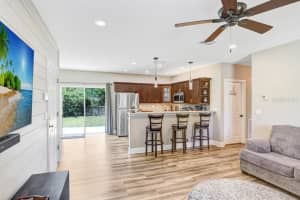 618 OAK RIDGE DRIVE, BRANDON, FL 33510 - MLS#MFRTB8498864