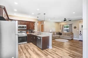 618 OAK RIDGE DRIVE, BRANDON, FL 33510 - MLS#MFRTB8498864