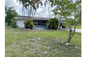 6329 11TH STREET COURT, BRADENTON, FL 34203 - MLS#MFRTB8498921