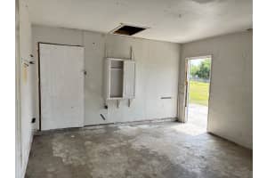 6329 11TH STREET COURT, BRADENTON, FL 34203 - MLS#MFRTB8498921