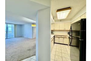 2333 FEATHER SOUND DRIVE, CLEARWATER, FL 33762 - MLS#MFRTB8498953