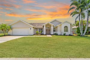 19623 LAKE OSCEOLA LANE, ODESSA, FL 33556 - MLS#MFRTB8498983