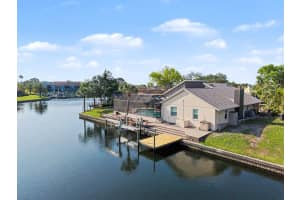 6314 NEWTOWN CIRCLE, TAMPA, FL 33615 - MLS#MFRTB8499014