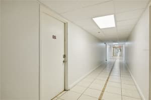 701 S Madison Ave #420, CLEARWATER