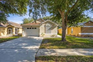 10401 LAKESIDE VISTA DRIVE, RIVERVIEW, FL 33569 - MLS#MFRTB8499084