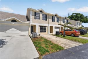 658 GREEN VALLEY ROAD, PALM HARBOR, FL 34683 - MLS#MFRTB8499137