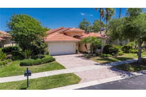 4922 SAPPHIRE SOUND DRIVE, WIMAUMA, FL 33598 - MLS#MFRTB8499198