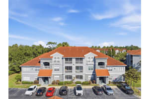 18001 Richmond Place Dr #613, TAMPA